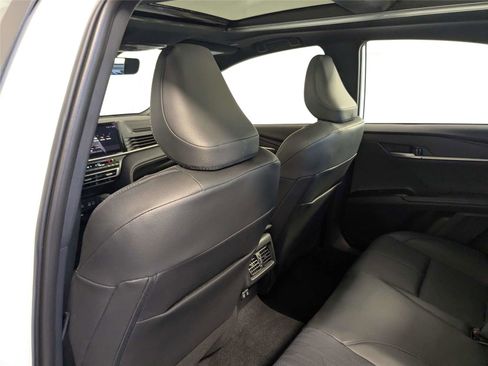 Certified 2025 Toyota Camry XSE FWD image 36