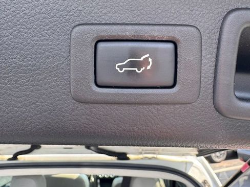 Used 2016 Subaru Forester 2.5i Limited w/ Protection Package #2 AWD/4WD image 16