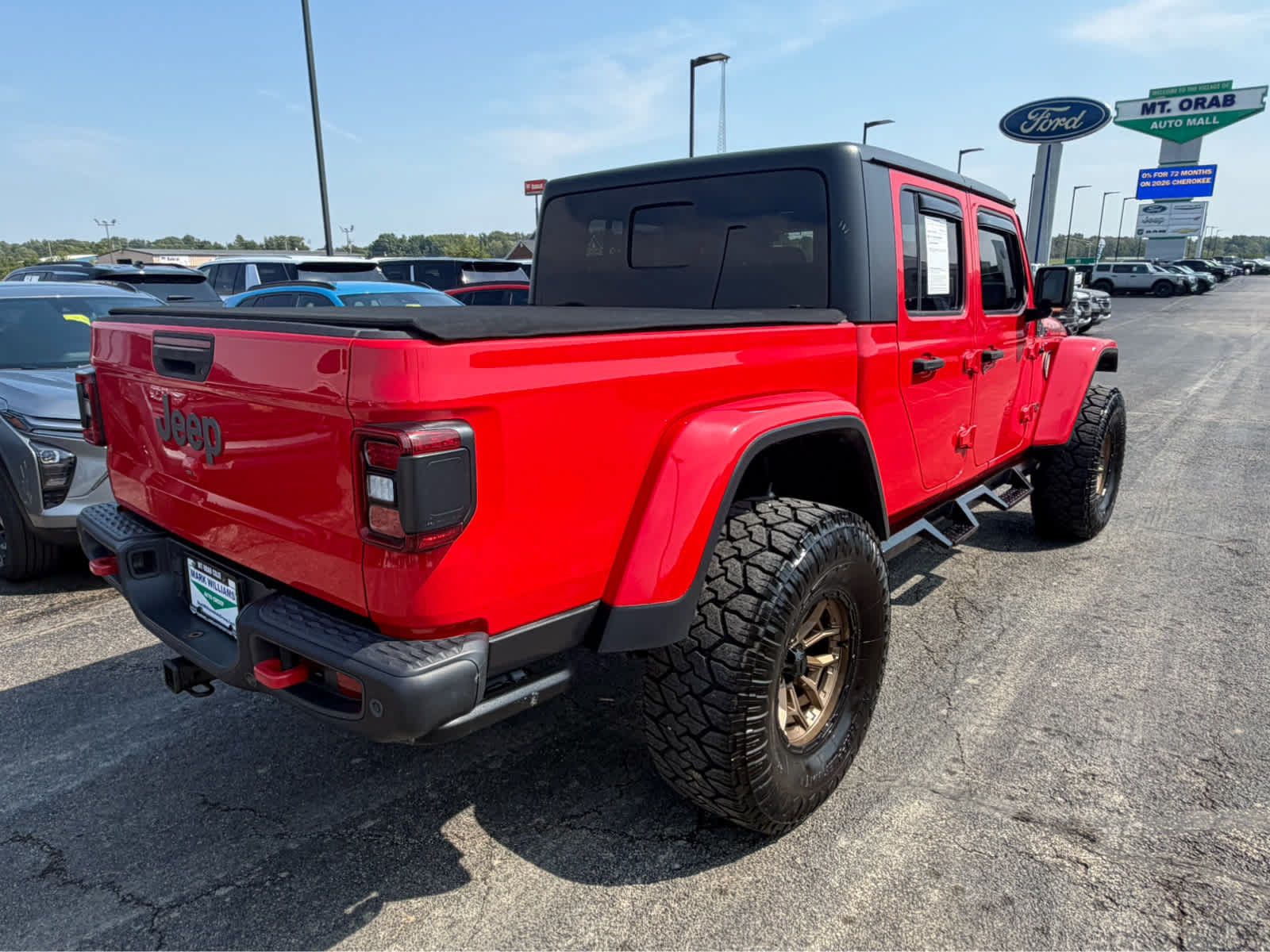 Used 2020 Jeep Gladiator Rubicon w/ LED Lighting Group AWD/4WD image 5