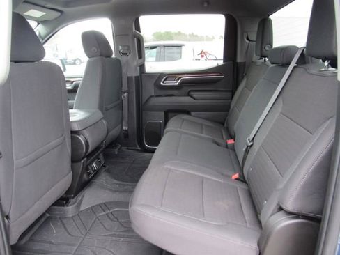 Used 2024 Chevrolet Silverado 1500 LT image 26