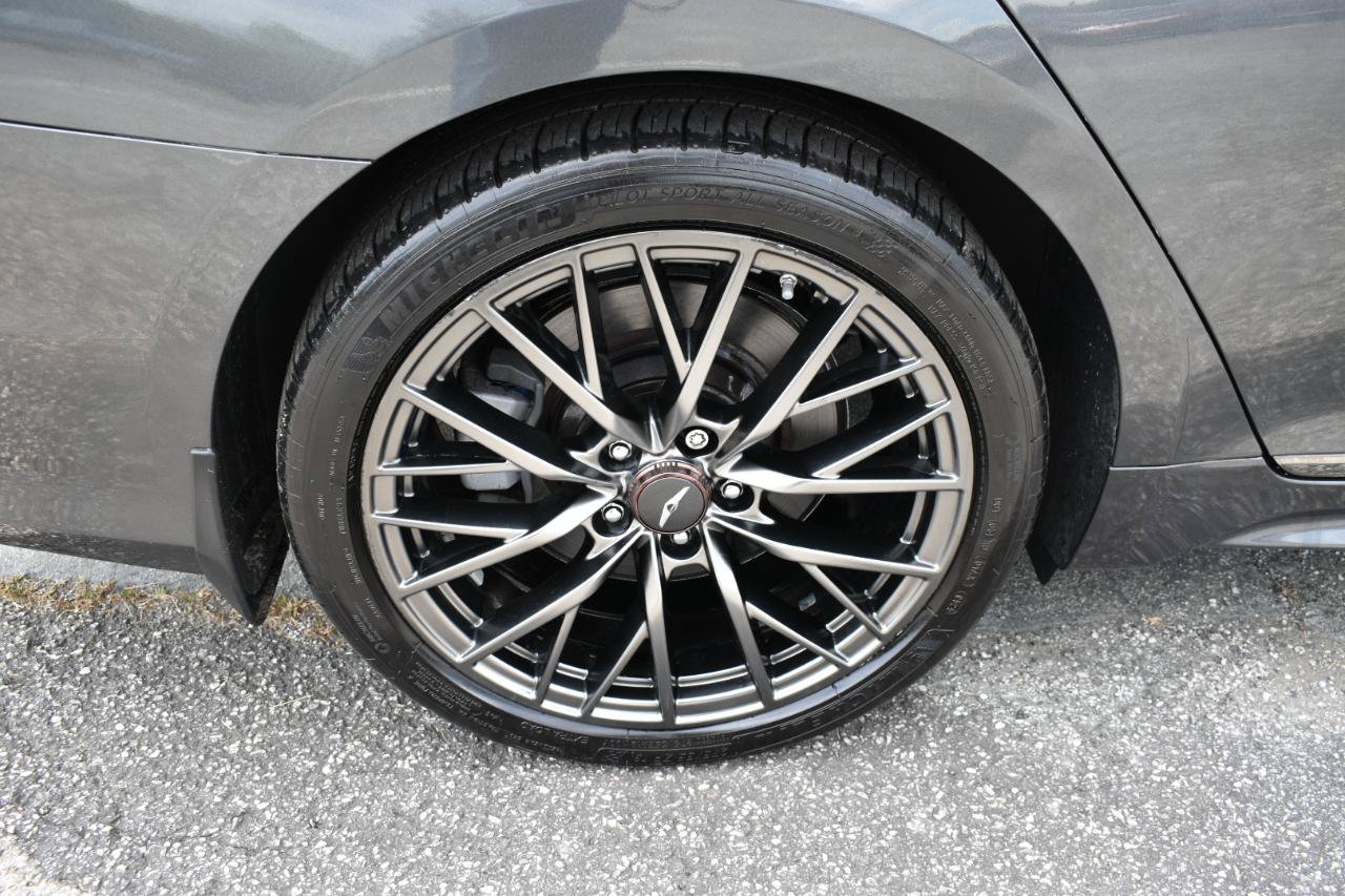 Used 2018 Genesis G80 3.3T Sport RWD image 38
