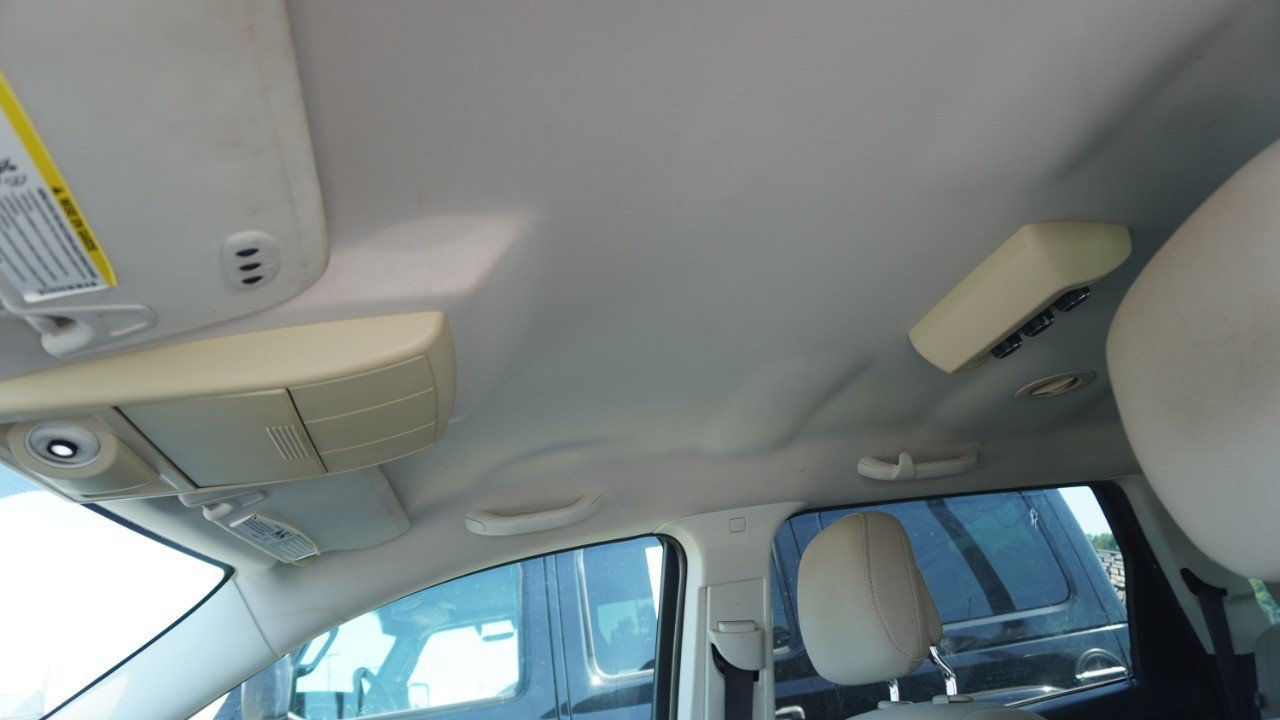 Used 2010 Dodge Journey SXT w/ Flexible Seating Group FWD image 13