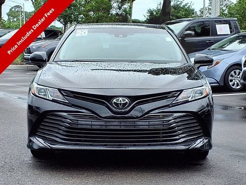 Used 2020 Toyota Camry LE FWD image 2