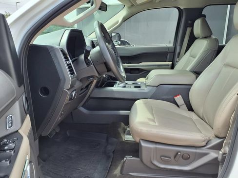 Used 2021 Ford Expedition XLT RWD image 10