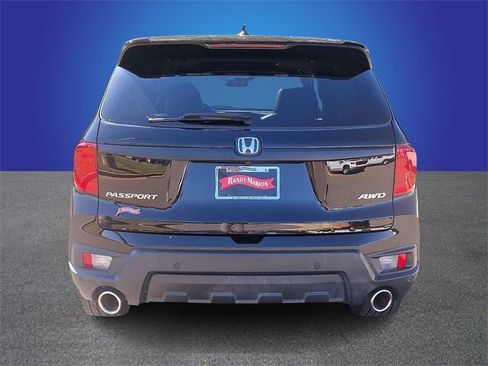 Used 2022 Honda Passport EX-L image 5