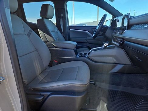 Used 2023 Chevrolet Colorado ZR2 w/ ZR2 Convenience Package III image 15