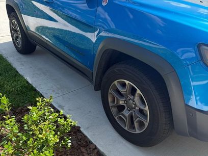 Used 2020 Jeep Cherokee Trailhawk w/ Technology Group