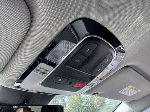 Used 2022 Hyundai Santa Fe SEL w/ Cargo Package FWD image 30