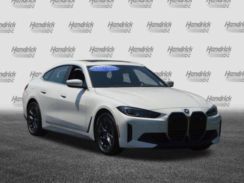 Certified 2023 BMW i4 eDrive40 w/ Premium Package RWD image 5