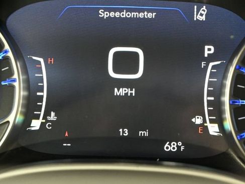 New 2026 Chrysler Pacifica Select w/ S Appearance Package AWD/4WD image 29