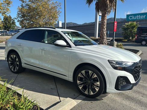 Used 2024 Audi Q8 Premium Plus AWD/4WD image 5
