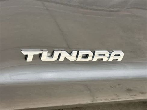 Used 2014 Toyota Tundra Limited w/ Limited Premium Package image 19