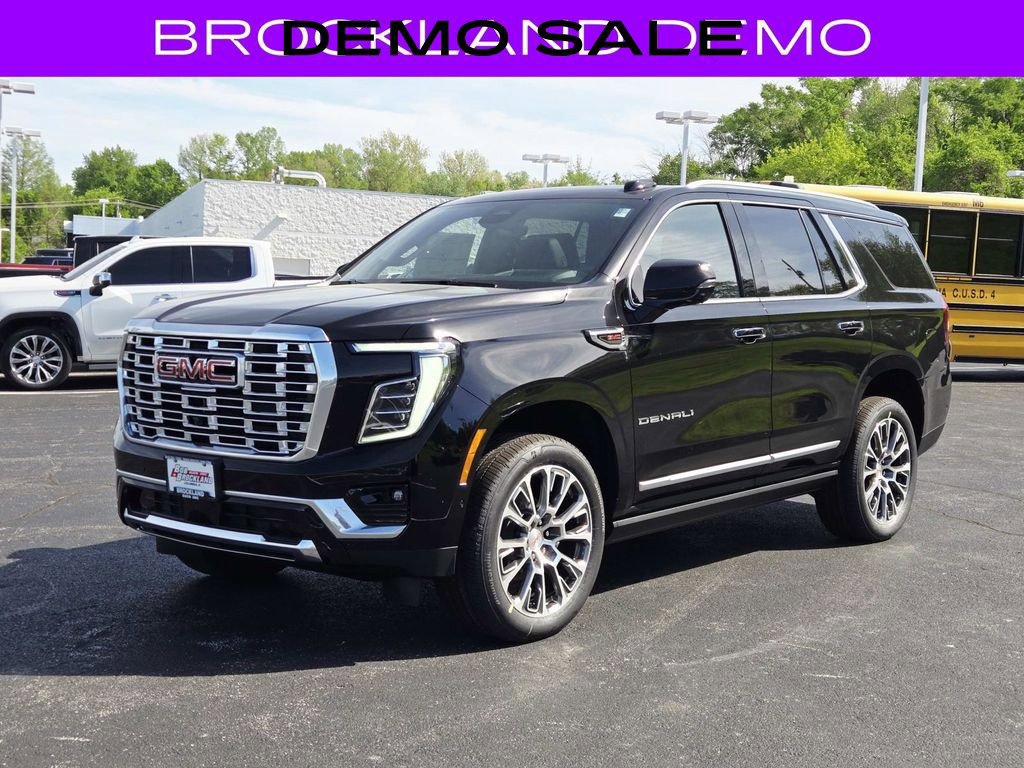 New 2026 GMC Yukon Denali w/ Denali Reserve Package AWD/4WD image 7