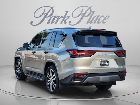 Used 2025 Lexus LX 700h Luxury w/ Appearance Package AWD/4WD image 3