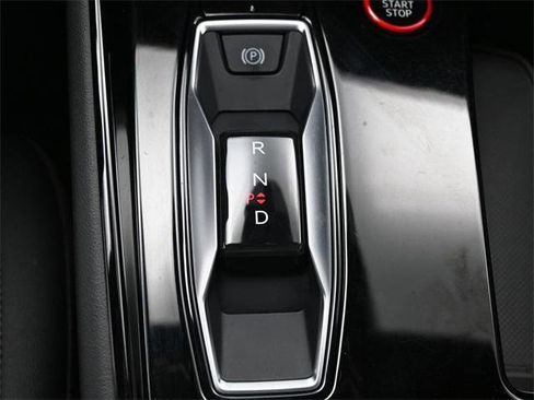 Used 2022 Audi e-tron GT Premium Plus image 26