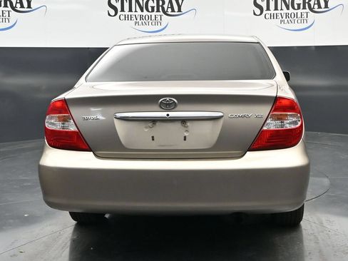 Used 2002 Toyota Camry XLE FWD image 6