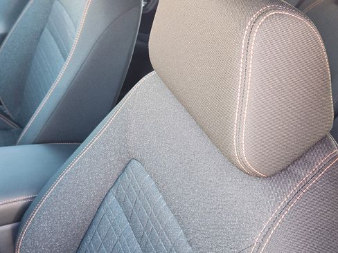 Used 2023 Honda HR-V Sport image 15