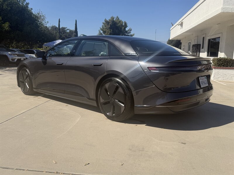 Used 2025 Lucid Air Touring AWD/4WD image 3