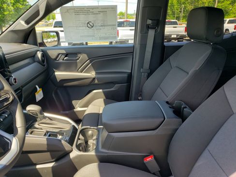 New 2026 Chevrolet Colorado W/T RWD image 25