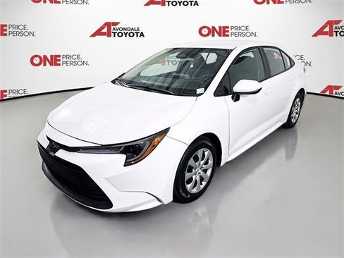 Certified 2024 Toyota Corolla LE image 3