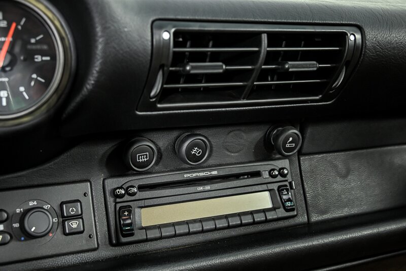 Used 1997 Porsche 911 Carrera RWD image 25