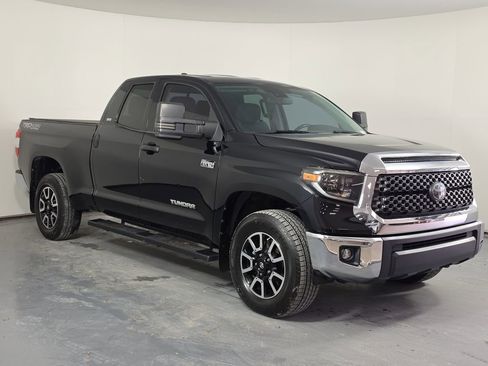 Certified 2021 Toyota Tundra SR5 w/ TRD Off-Road Package AWD/4WD image 3
