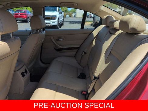 Used 2011 BMW 328i Sedan RWD image 24