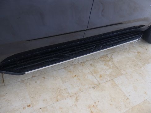 Certified 2023 Chevrolet Tahoe LT image 12