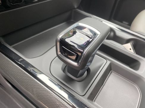 New 2026 Chevrolet Silverado 1500 ZR2 AWD/4WD image 26