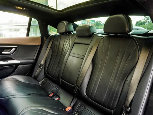 Used 2023 Mercedes-Benz EQE 500 4MATIC Sedan image 39