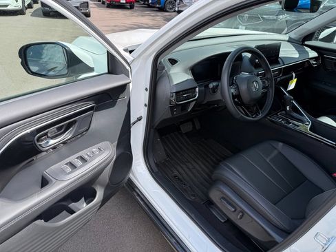 Certified 2026 Acura ADX AWD image 13