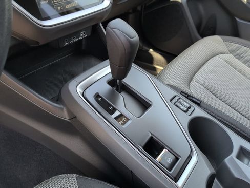 Certified 2024 Subaru Crosstrek 2.0i Premium image 15