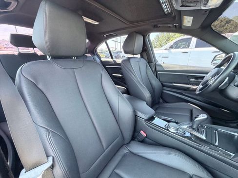Used 2017 BMW 330i Sedan RWD image 25