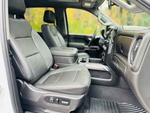 Used 2022 Chevrolet Silverado 3500 LTZ w/ LTZ Plus Package image 25