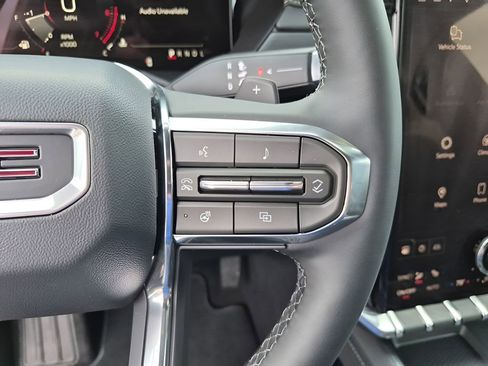 New 2026 GMC Acadia Elevation w/ Black Edition FWD image 38