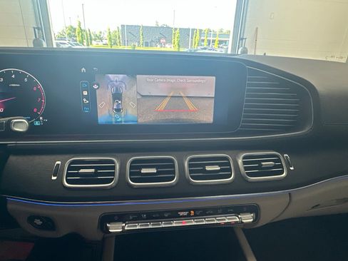 Used 2025 Mercedes-Benz GLE 450 4MATIC Coupe image 27