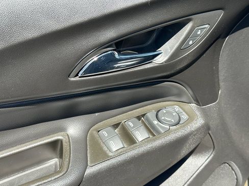 Certified 2023 Chevrolet Equinox LT FWD image 22