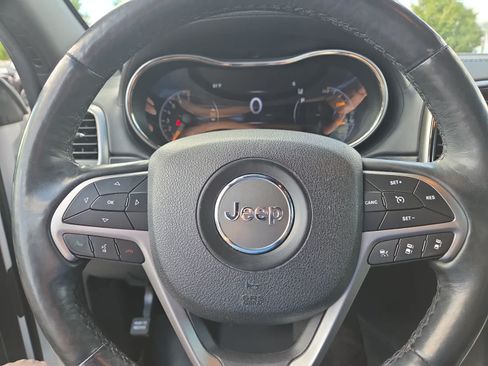 Used 2018 Jeep Grand Cherokee High Altitude AWD/4WD image 24