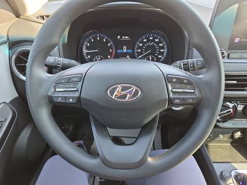 Used 2023 Hyundai Kona SEL FWD image 17