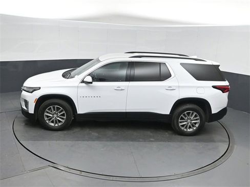Used 2023 Chevrolet Traverse LT w/ LPO, Floor Liner Package image 36