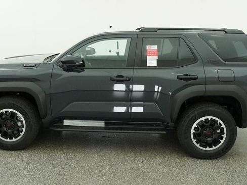 New 2026 Toyota 4Runner TRD Off-Road Premium AWD/4WD image 3