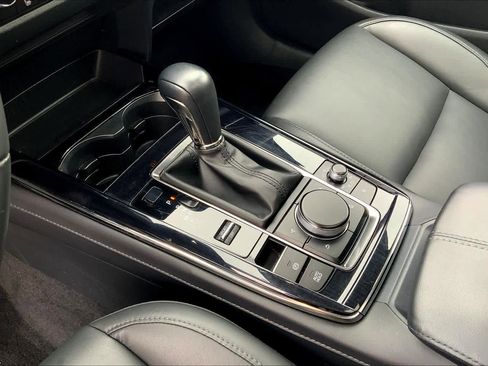 Certified 2025 MAZDA CX-30 AWD 2.5 S w/ Preferred Package image 17