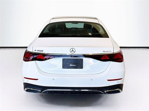 Used 2025 Mercedes-Benz E 450 4MATIC Sedan w/ Winter Package image 6