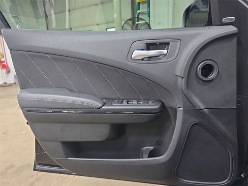 Used 2023 Dodge Charger R/T w/ Performance Handling Group image 25