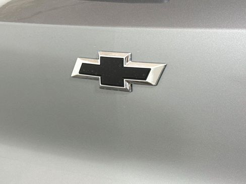 New 2026 Chevrolet TrailBlazer LT w/ Midnight Edition FWD image 16