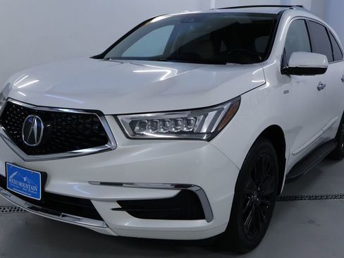 Used 2020 Acura MDX w/ Technology Package image 3