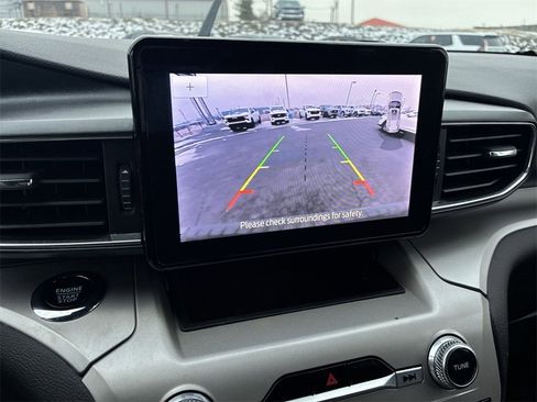 Used 2023 Ford Explorer XLT w/ Equipment Group 202A image 16