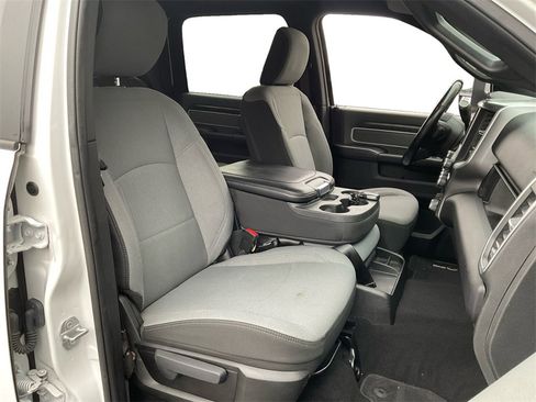 Used 2021 RAM 2500 Big Horn w/ Level 1 Equipment Group image 26