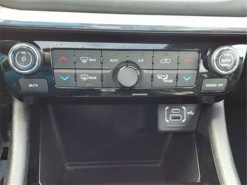 Certified 2023 Jeep Compass High Altitude image 19