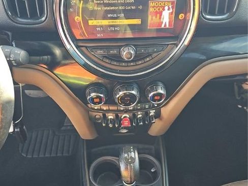 Used 2019 MINI Cooper Countryman S FWD image 7